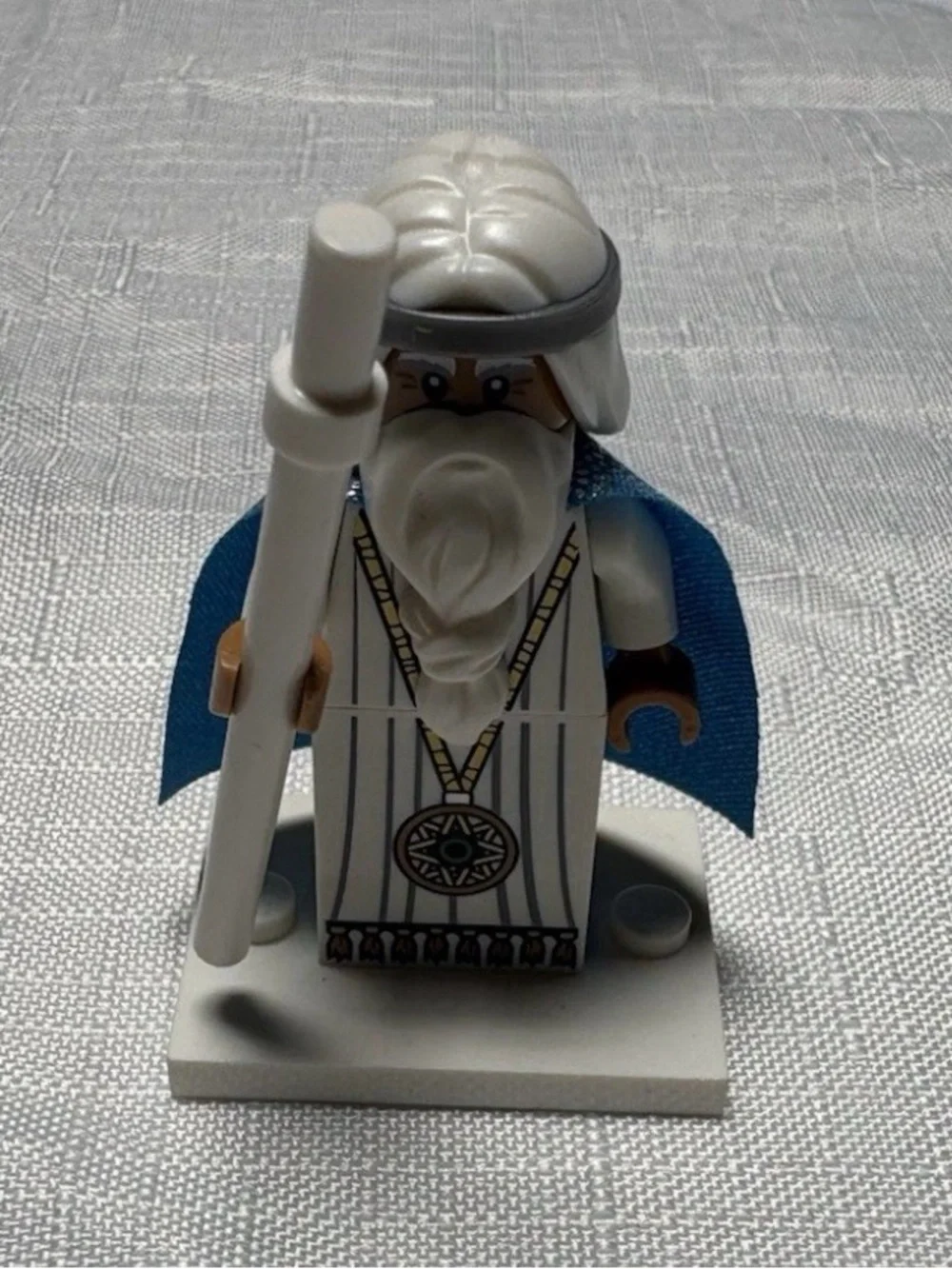 NEW LEGO Retired Vitruvius Minifigure The LEGO Movie Minifig Brand New Exclusive